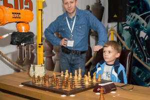 репортаж_робот_гросс_дубов_2013_020