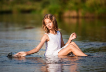 Kristina_Fotosessiya-na-prirode-letom15